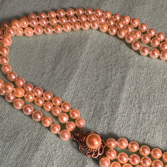 Golden Akoya Pearls, Triple Strand 14K - Picture 5 of 12